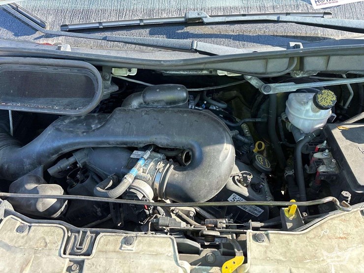 2019-ford-transit-image-7