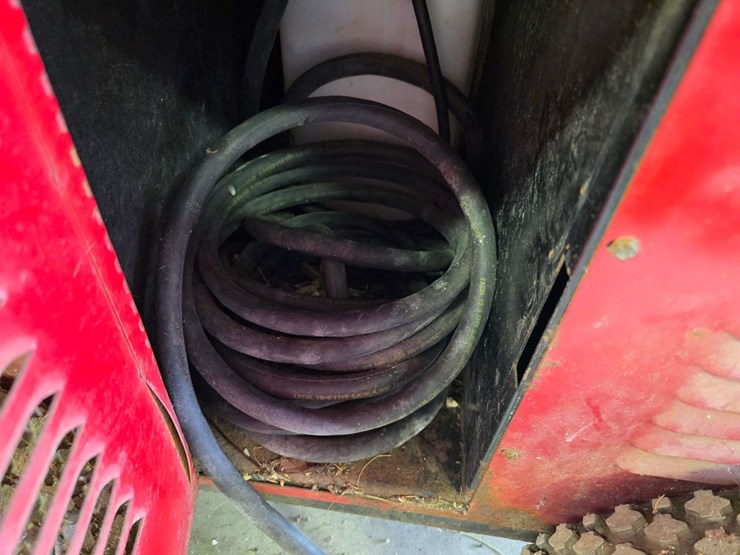 r+d-fountain-industries-co-hot-water-pressure-washer,-220v-with-cord,-hose-and-wand,-up-to-180-degre-image-11