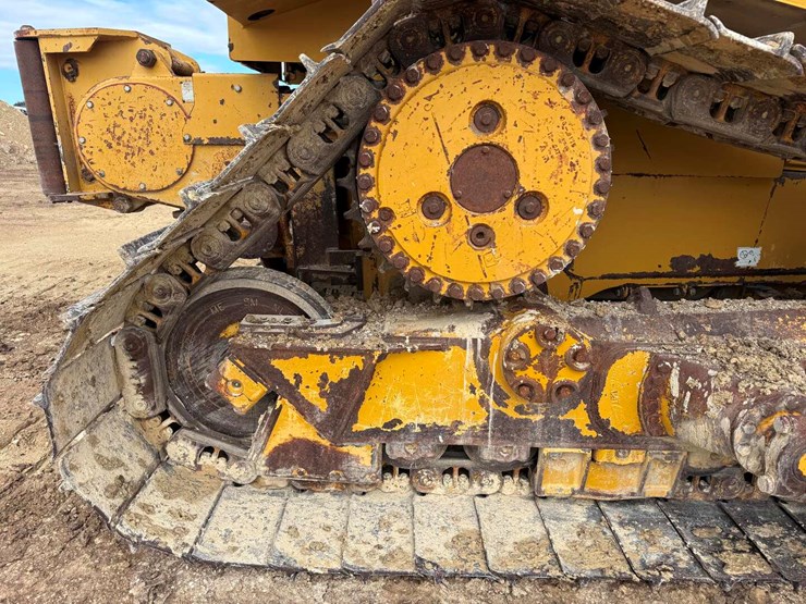 caterpillar-d6t-lgp-image-25
