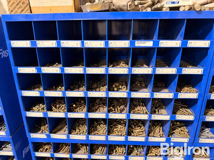fastenal-full-bolt-bin-image-8