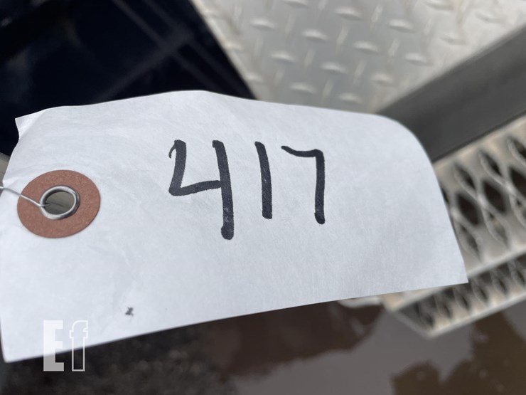 2014-freightliner-cascadia-125-image-38