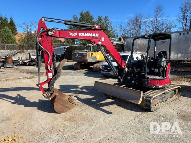 2020-yanmar-vio55-image-1