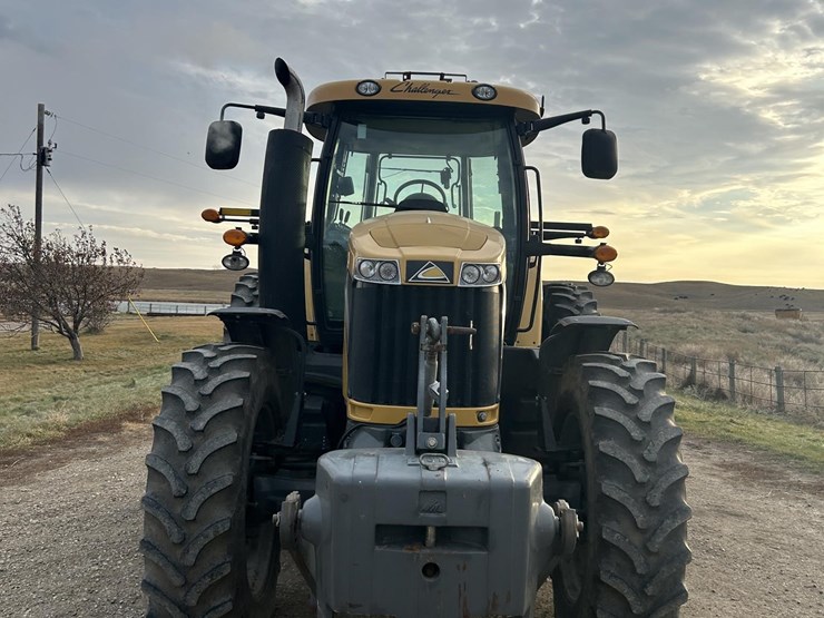 2014-challenger-mt585d-image-2