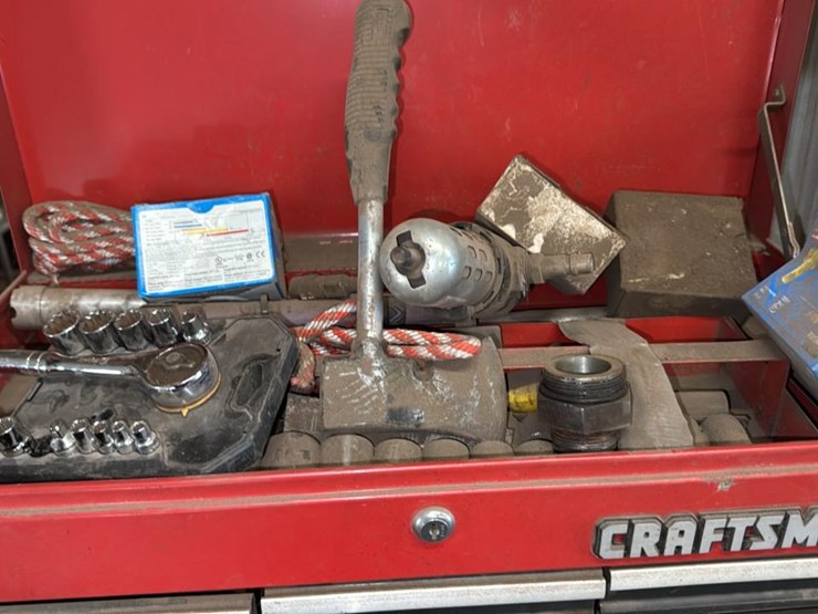 #174-•-craftsman-toolbox-and-contents*-image-2