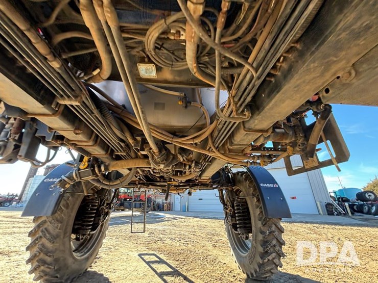 case-ih-patriot-4440-image-56