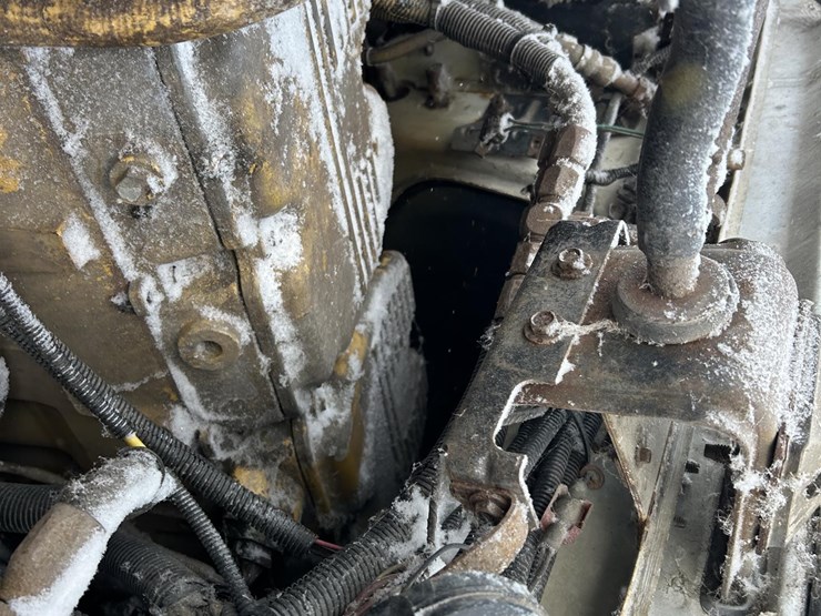 1994-ford-lta9000-image-38