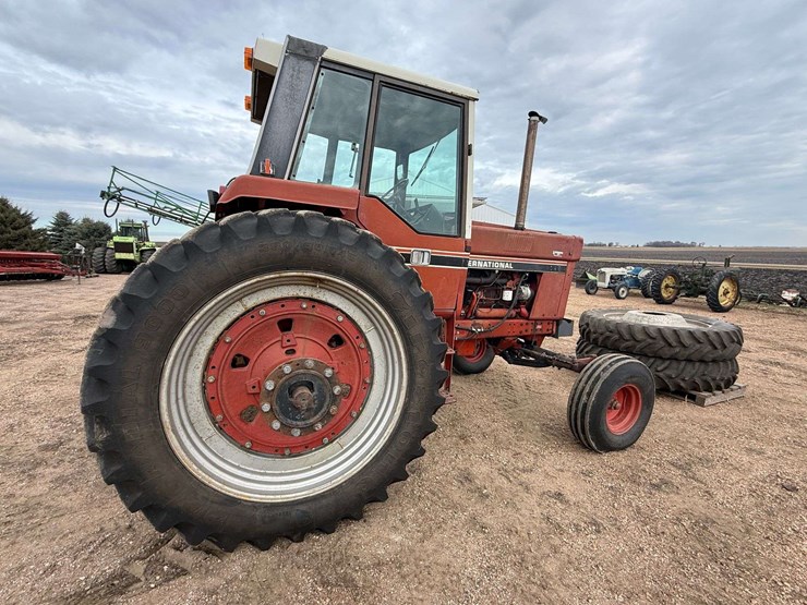 1980-international-1086-image-6