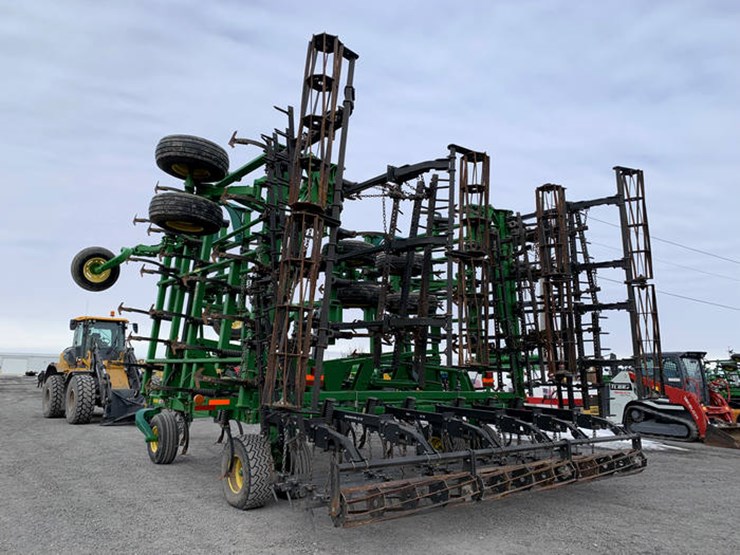 john-deere-2210-image-19