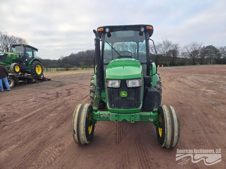 john-deere-5085m-image-2