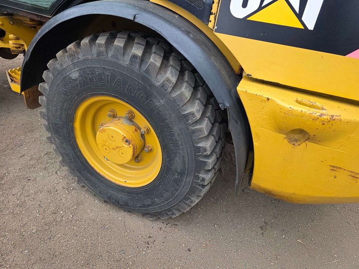 2009-caterpillar-906h-image-39