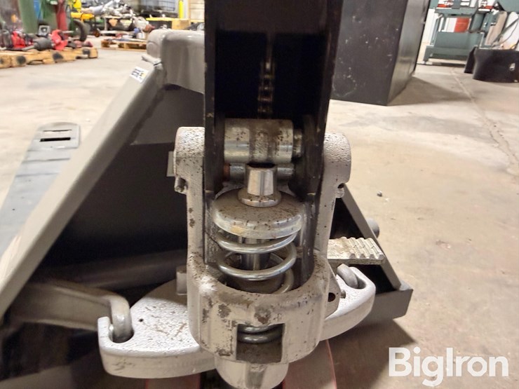 jet-ptw-2748b-pallet-jack-image-9