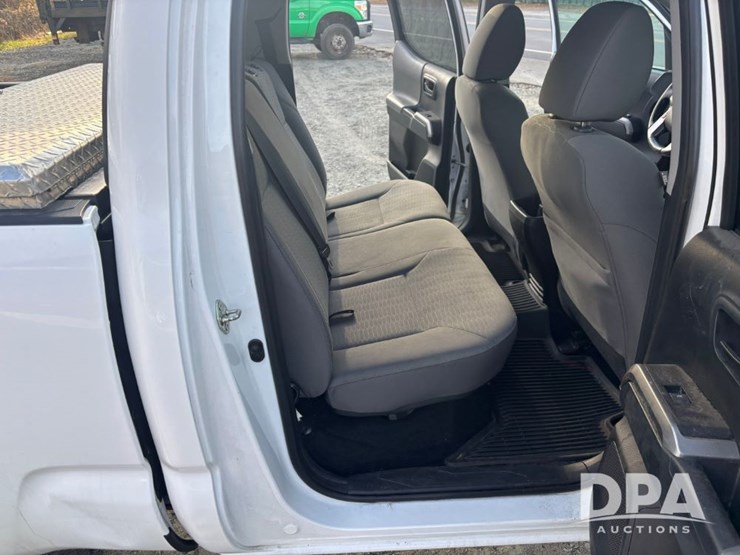 toyota-tacoma-image-50