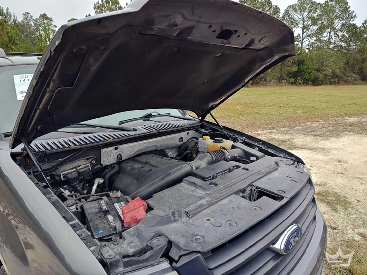 2016-ford-expedition-image-12