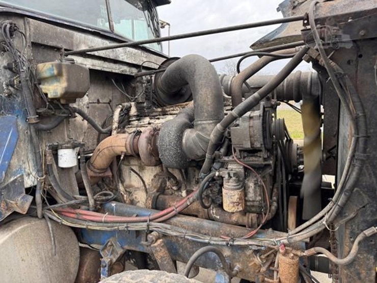 international-f9370-image-10