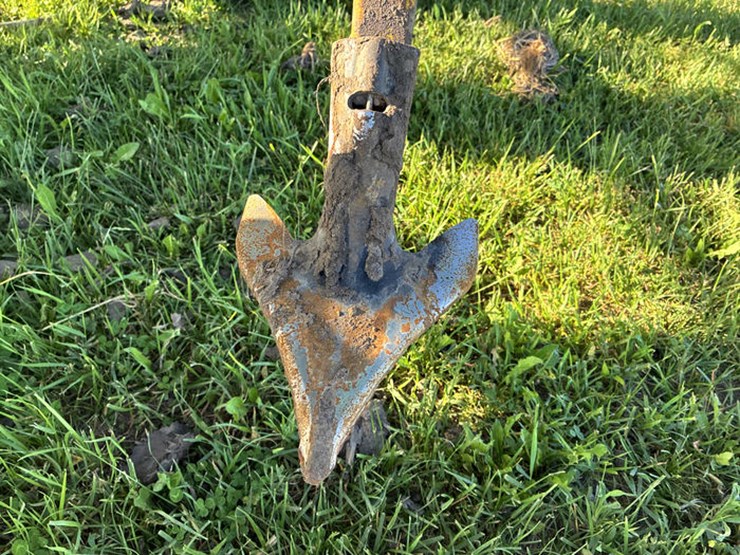 john-deere-2210-image-36