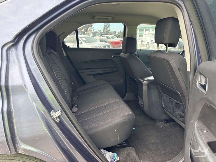 2014-chevrolet-equinox-image-21