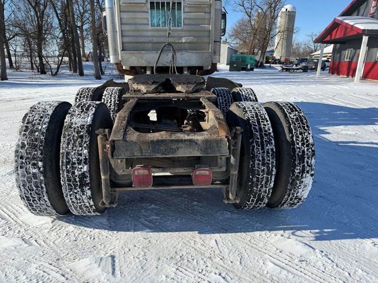 2006-mack-chn613-image-5