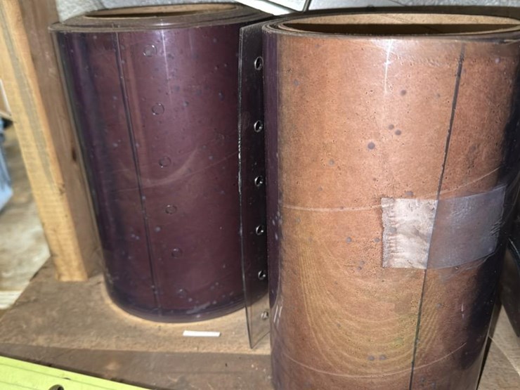 #168-•-contents-of-shelf-one-and-two*-image-13