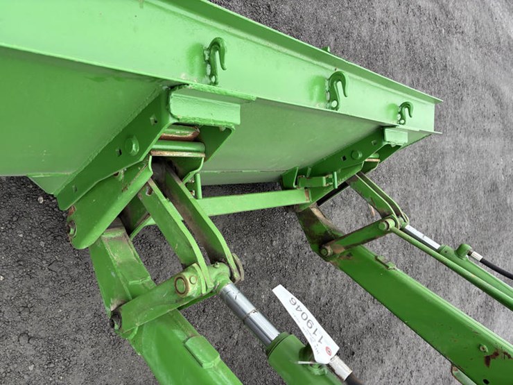 john-deere-2550-image-4