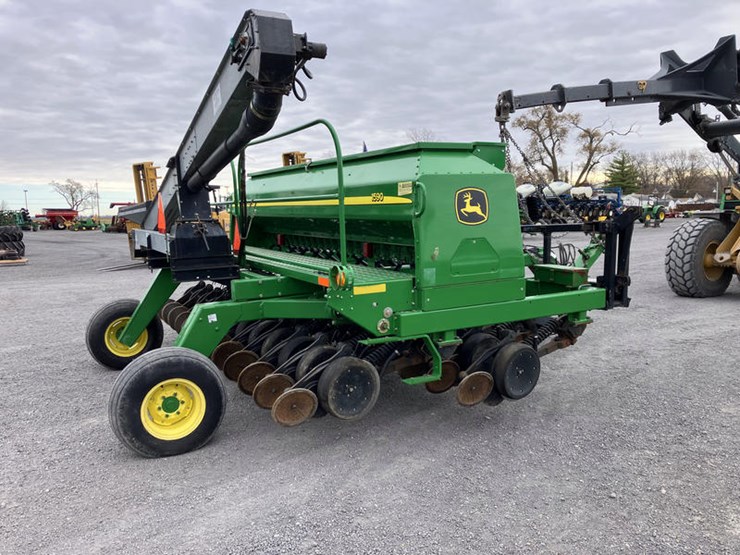 john-deere-1590-image-2