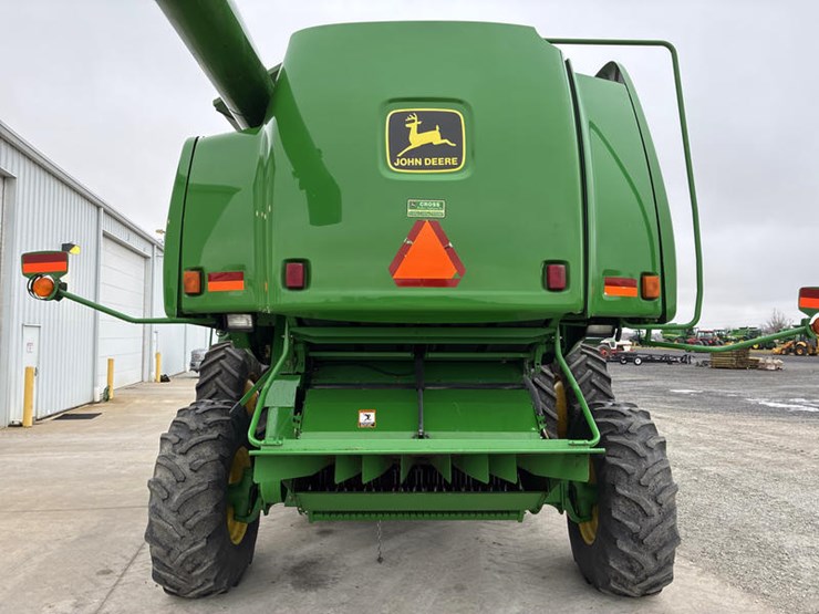 john-deere-2000-image-5