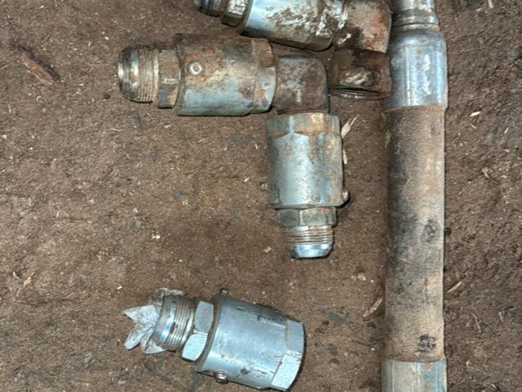 #179-•-hydraulic-fittings-image-14