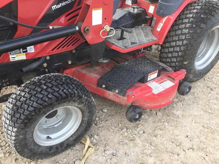 2021-mahindra-emax-25l-image-6