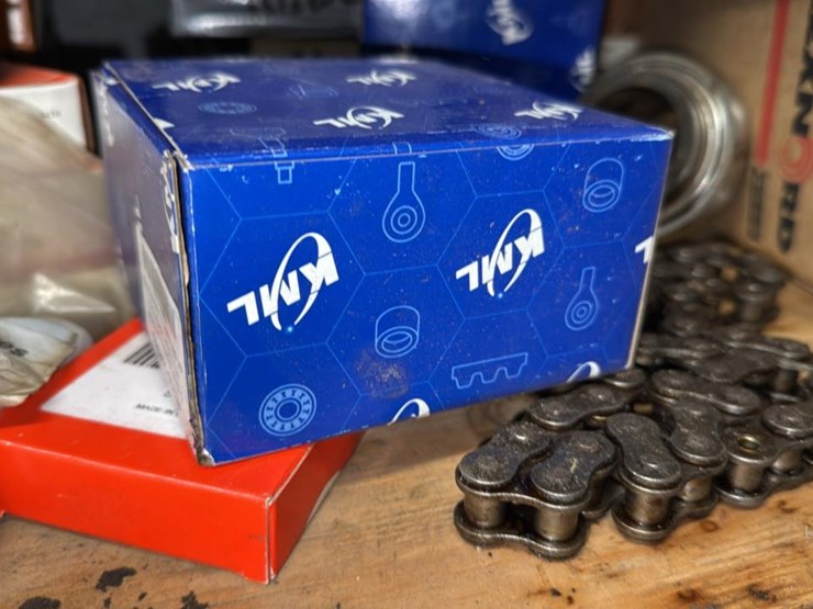 #169-•-contents-of-shelf-3*-image-14