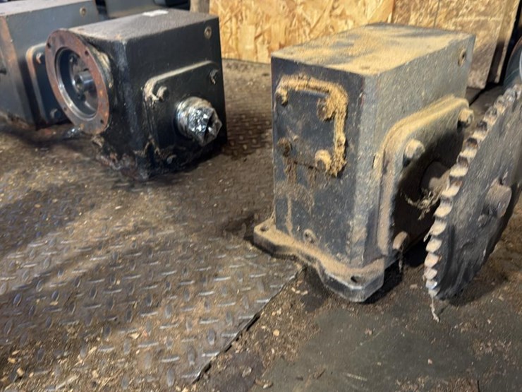 #171-•-hydraulic-gear-boxes-image-5