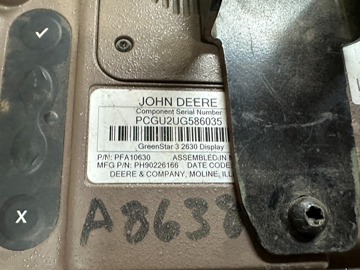 #33768-•-john-deere-display-image-5