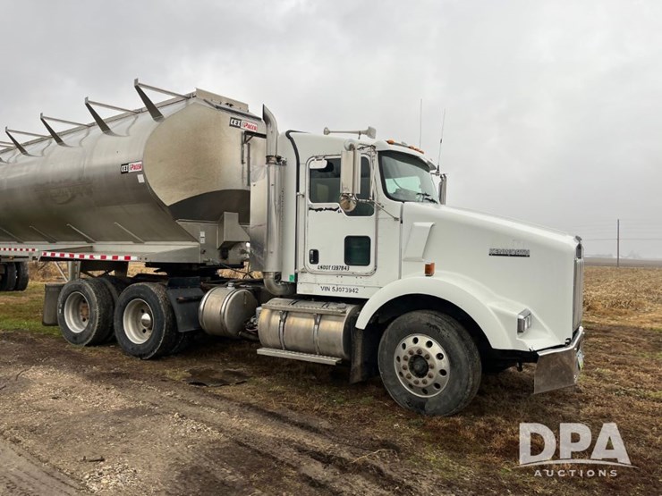 2005-kenworth-t800-image-4