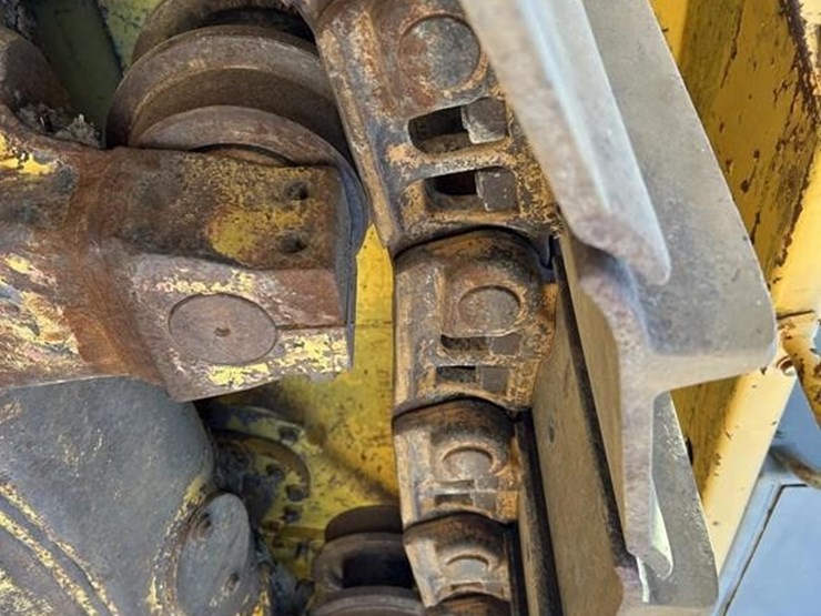 komatsu-d65ex-12-image-29