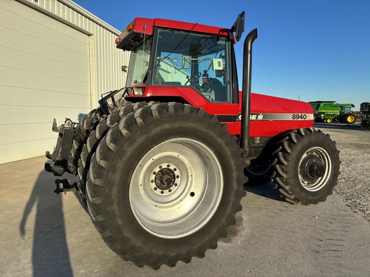 case-ih-8940-image-5