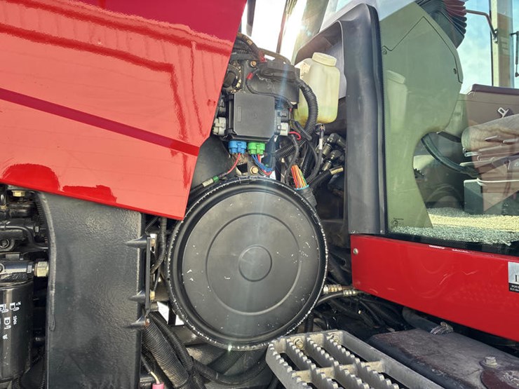 case-ih-mx215-image-40