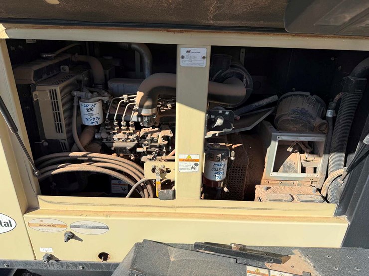 ingersoll-rand-g25-image-3