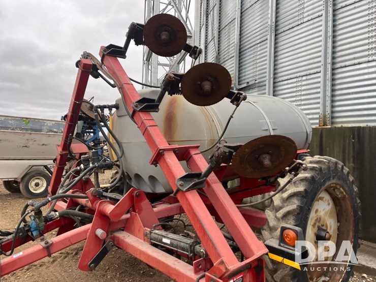 case-ih-2800-image-10