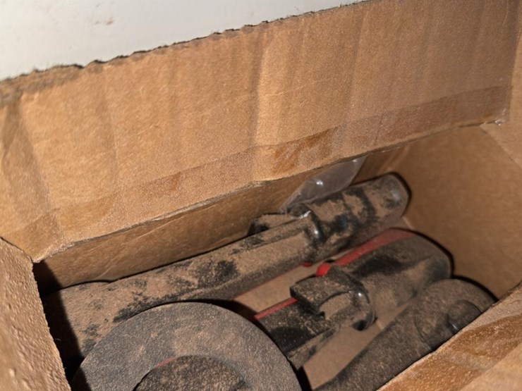 #135-•-metal-cabinet-with-headsaw-parts-image-8