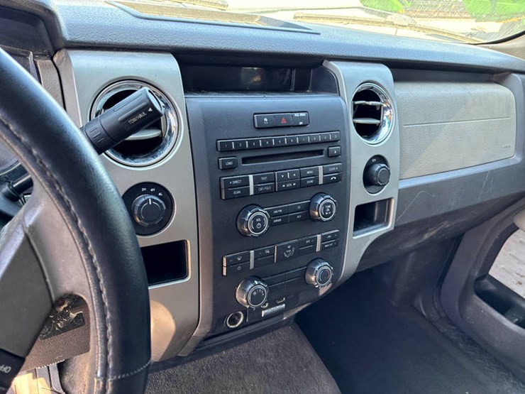 2010-ford-f150-xlt-image-40