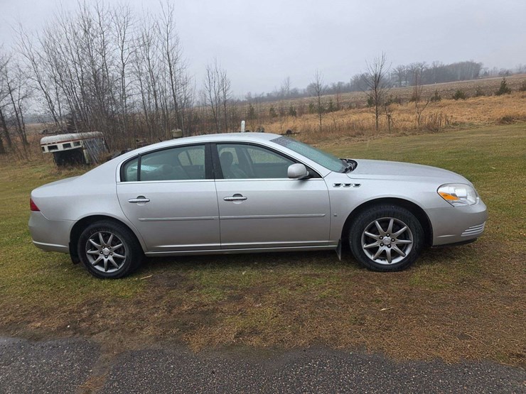 2006-buick-lucerne-cxl,-216,480-miles,-cruise,-am/fm/cd,-dual-climate-control,-heated-leather-seats,-image-3