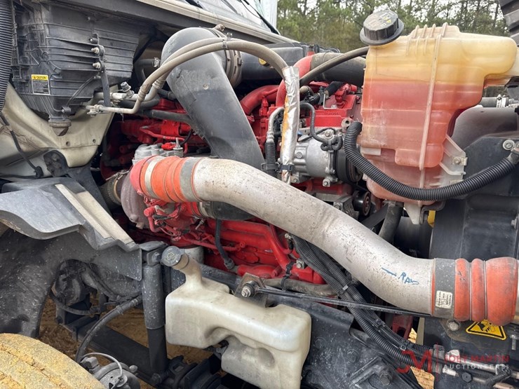 2018-international-lt-image-15