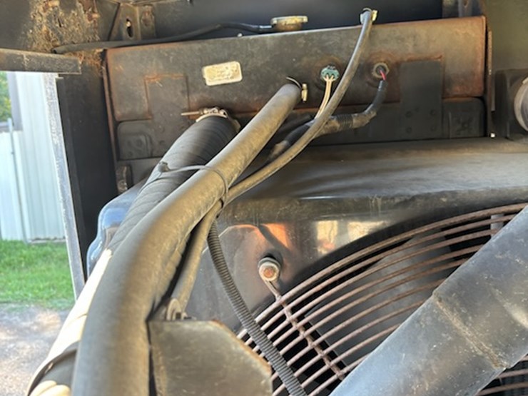 detroit-diesel-generator-(njp422)-image-8