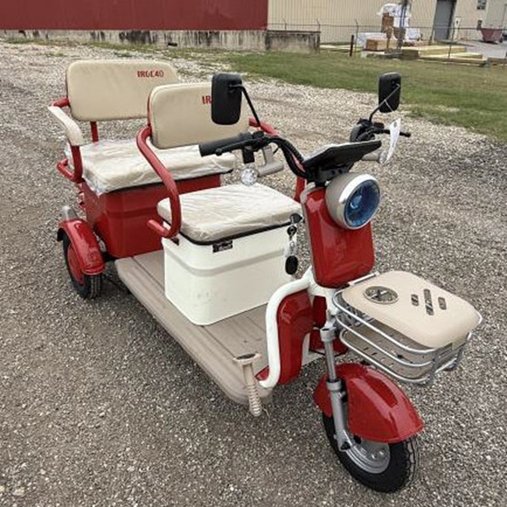 #148 • IRGC40 Mini Golf Cart w/ Charger-Red