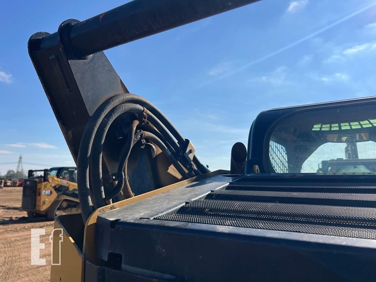 2019-caterpillar-289d-image-21