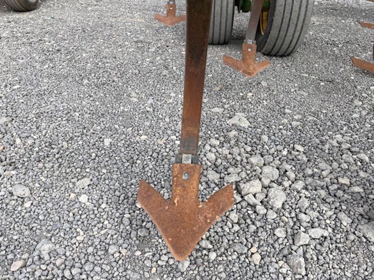 john-deere-2210-image-17