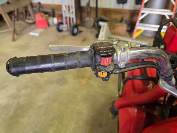 1984-honda-big-red-image-18