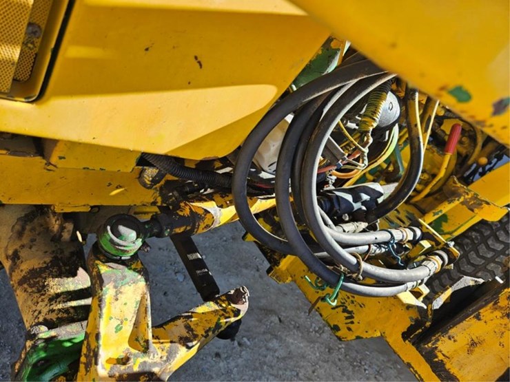 john-deere-650-image-44