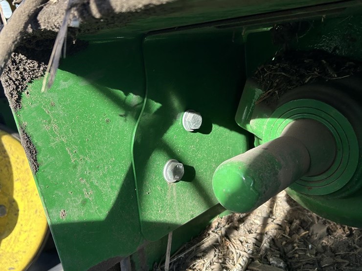 2023-john-deere-9rx-590-image-4