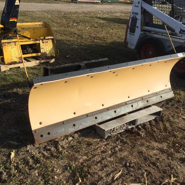 #4567 • Snowblower