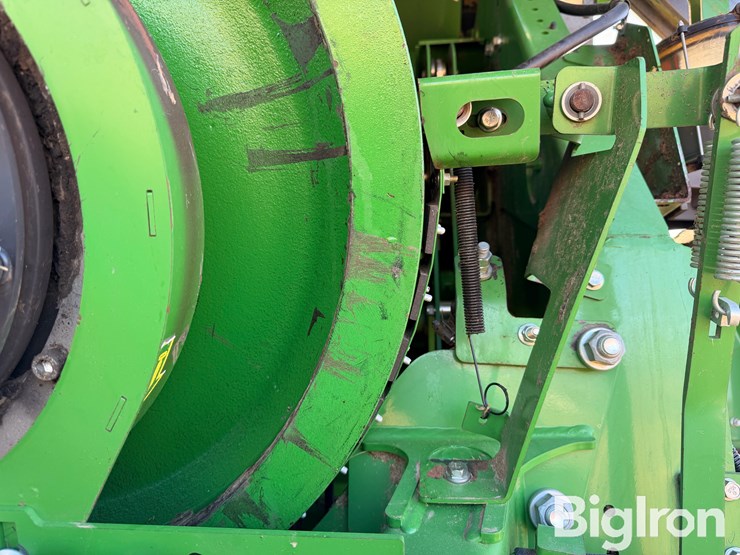 2019-john-deere-l341np-large-square-baler-image-17