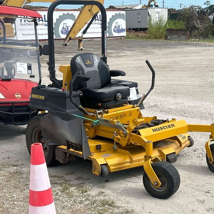2019 Hustler Turf Super Z 60in Zero Turn Commercial Mower